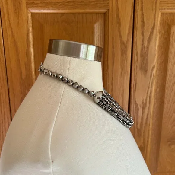 TALBOTS - Torsade Statement Necklace -- Excellent Condition - Picture 3 of 7